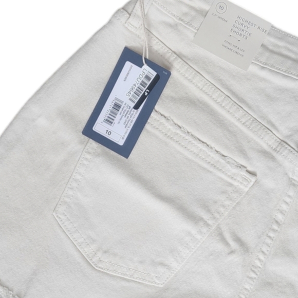 Universal Thread Highest Rise Curvy Shortie Shorts Size 10 Cream Comfort Stretch - Picture 6 of 9